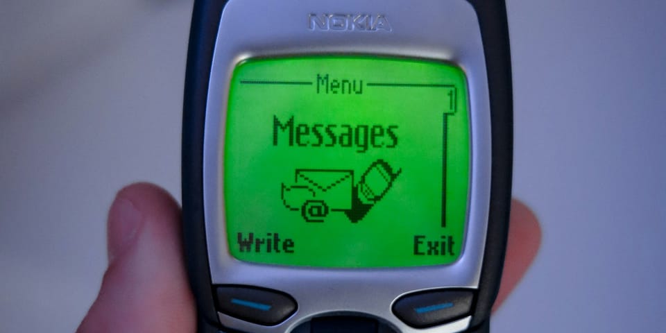 Old Nokia green menu screen.